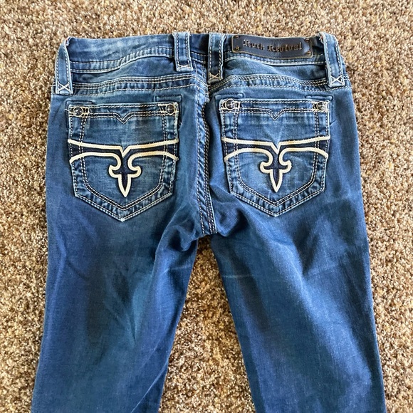 Women’s Rock Revival Skinny Jeans - Picture 3 of 6